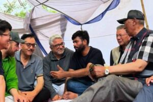 Apex Body Leh and Kargil Democratic Alliance delegation reaches New Delhi, visits Medanta Hospital for Sonam Wangchuk’s health inquiry