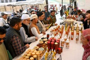 Horticulture Department Organises Exhibition to Showcase Kargil’s Local Produce, Modern Technologies