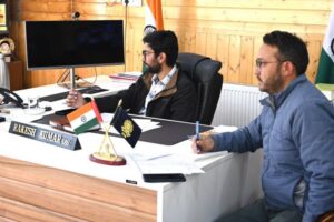 DC Kargil chairs meeting on border issues, directs departments to expedite development works 