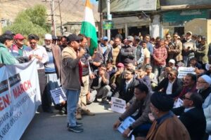 Bar Association Kargil Holds Major Rally Seeking High Court Bench, Gives One-Week Deadline